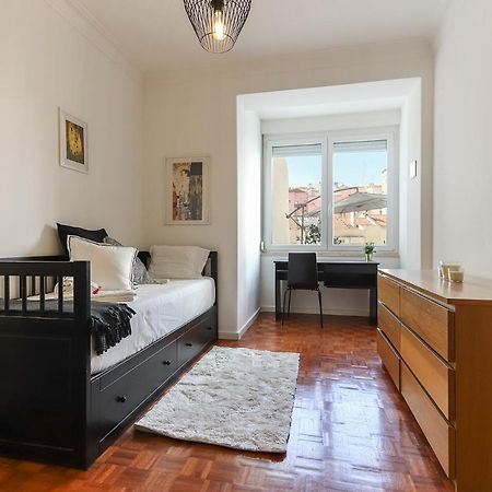Almirante Terrace By Homing Apartment ลิสบอน ภายนอก รูปภาพ