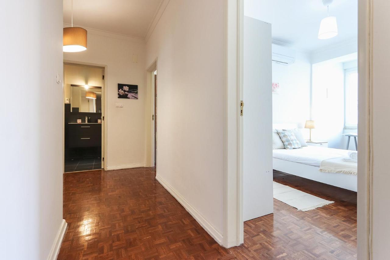 Almirante Terrace By Homing Apartment ลิสบอน ภายนอก รูปภาพ