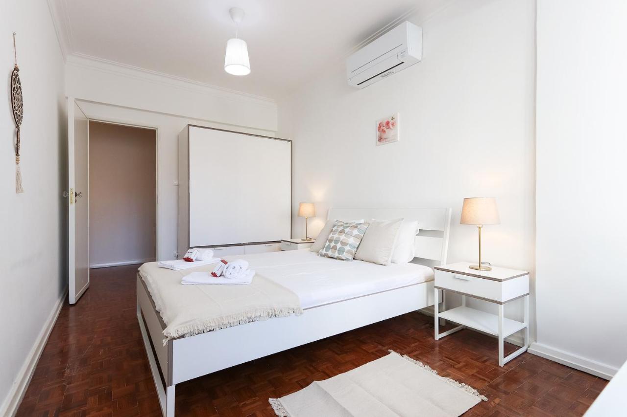 Almirante Terrace By Homing Apartment ลิสบอน ภายนอก รูปภาพ