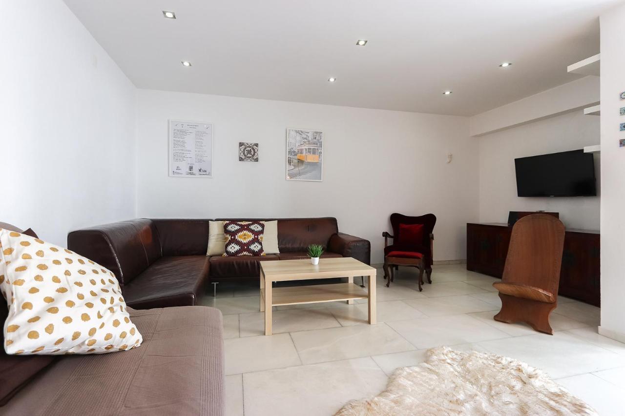 Almirante Terrace By Homing Apartment ลิสบอน ภายนอก รูปภาพ